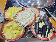 -边江铁锅炖鱼(振八街店)