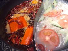 经典清汤鸳鸯锅-锅说大脸毛肚重庆老火锅(佐阾店)