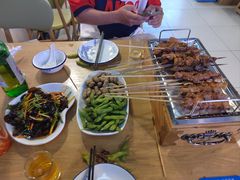 -烤满分·东北烧烤(首经贸店)