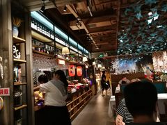 自助取餐区-领鲜活海鲜榴莲自助火锅(东门店)