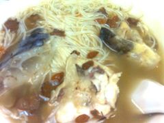 鱼头米-荣晖咖啡美食(司打口店)