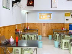 大堂-兄弟肠粉(南门店)