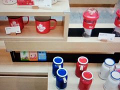 零售区-Tims天好咖啡·贝果(渝中来福士店)