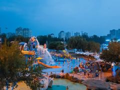 -欢乐水魔方水世界