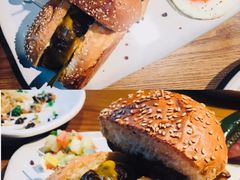 -HELLO 27 意面·沙拉·帕尼尼