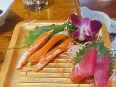 -金刚山黑牛炭火自助烤肉(西大望路店)