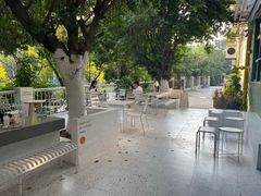 -ADO KAFE(大学城店)