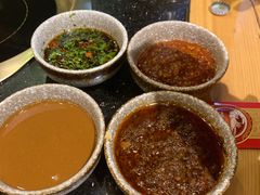 -顶顶汤火牛排火锅·经典铜锅涮肉