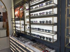 -三叶眼镜城(八佰伴店)