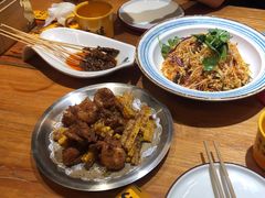 -喝丢一只鞋海鲜烧烤·海肠捞饭(文体街店)