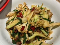 -湘阁里辣(沙井华润万家店)