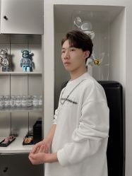 -AYO SALON