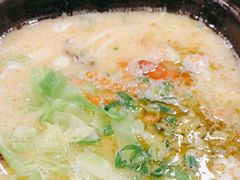 -阿香米线(大唐西市大润发店)