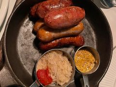 -食间牛排(重庆路万达店)