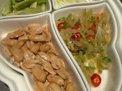 -左庭右院鲜牛肉火锅黑金店(陆家嘴中心店)