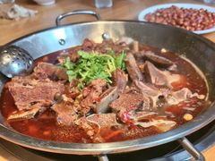 -大众跷脚牛肉馆·非遗传承单位(峨眉山店)