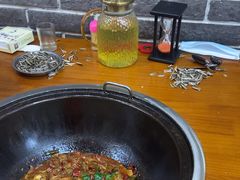 -曹丞相·地锅鸡·地锅鱼(武林店)