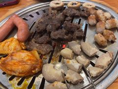 -炽城·烤肉名家(鸿达中央广场店)