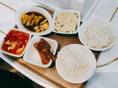 -老乡鸡(西岸凤巢店)