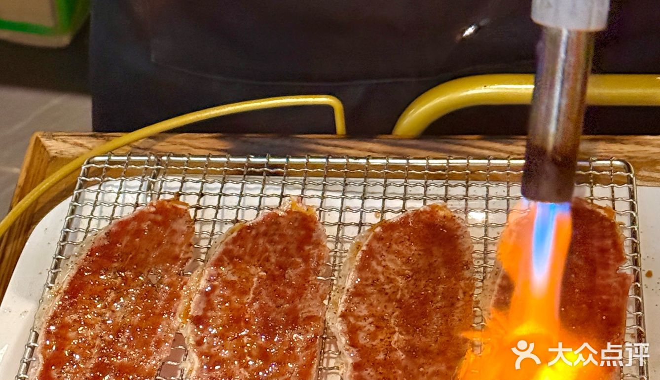 肉食控暴风哭泣！这家寿喜烧店把和牛玩出花✨