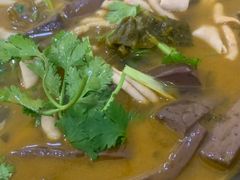 鸭翅炖萝卜-余杨鸭鸭餐厅