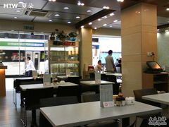 大堂-义顺牛奶公司