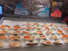 -雍容荟帝王蟹活龙虾展台自助(IFS黑金店)