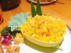 菠萝海鲜炒饭-曼泰·泰餐(京华城店)