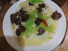 -张太婆老妈蹄花川菜馆·中华餐饮老字号(望平街店)
