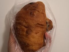 核桃红豆盐面包-都恩客(高岛屋百货店)
