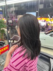 -藤野造型专业烫染接发