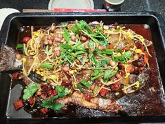 -俏巴妹烤鱼香锅(奥体店)