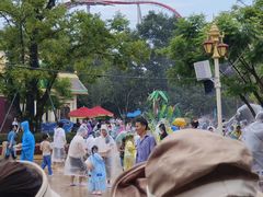 -七彩云南欢乐世界