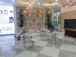 -蕾特恩专业祛痘旗舰店