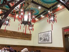 -梅龙镇酒家(南京西路总店)