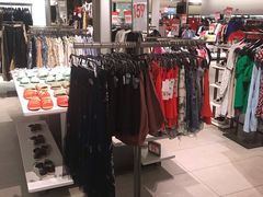-ZARA(凯德乐峰广场店)