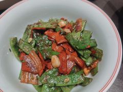 -江间有味·拼烧·鱼鲜·粤式靓汤(汉口江滩店)