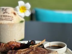-三亚亚龙湾瑞吉酒店·宴悦Driftwood·游水海鲜·牛排·草坪·私人定制