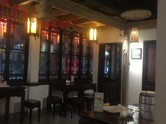 大堂-汪一挑馄饨(老街店)