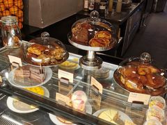 面包甜点陈列柜-Wagas沃歌斯(大学路店)