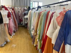 -汉仪华裳汉服馆(打浦桥店)
