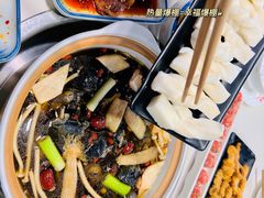 -土连锅·现熬养生汤锅(梁家巷店)