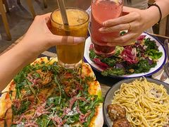 -Common Table · Brunch & Coffee