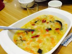 -乌镇那一年小院主题餐厅(甘泉西路店)
