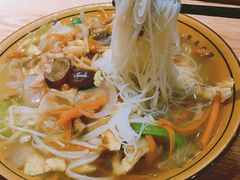 清炖猪肚姜汤米面-麦虾店(蒲公英店)