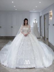 -MANLI BRIDAL婚纱