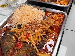 -在巷子里的烤肉店·螺蛳粉烤鱼·牛蛙(和美城店)