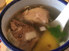 新疆缸缸肉-巴扎美食·新疆菜·西域歌舞表演餐厅(新疆大厦店)
