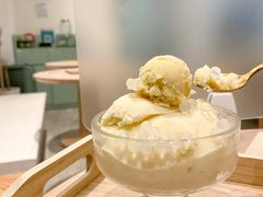 猫山王榴梿爽冰-杏甜品(尖沙咀加拿分道店)