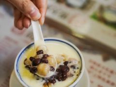 红豆莲子双皮奶-周大娘牛乳(旧寨古村总店)